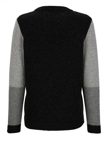 Вязаный пуловер