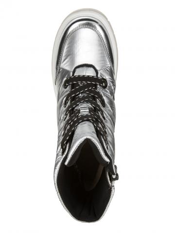 Сапожки на шнуровке