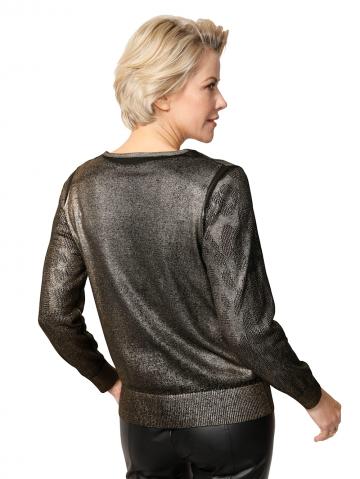 Вязаный пуловер