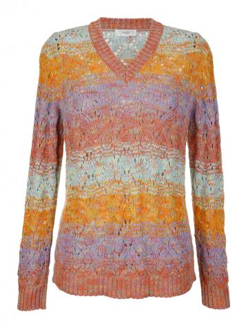 Вязаный пуловер