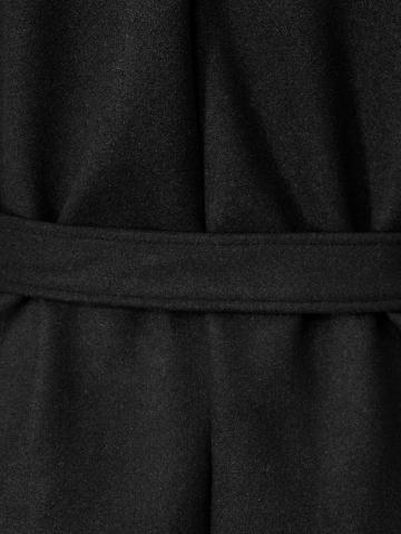 Короткое пальто