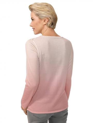 Вязаный пуловер