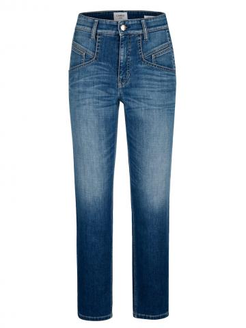 Узкие джинсы