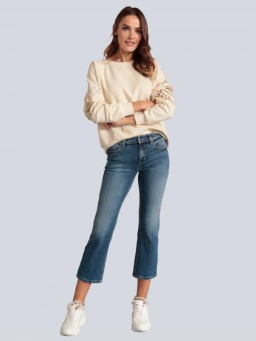 Короткие джинсы