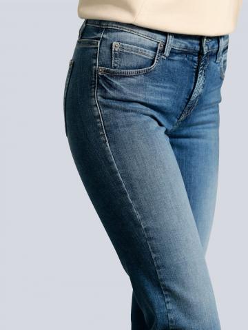 Короткие джинсы