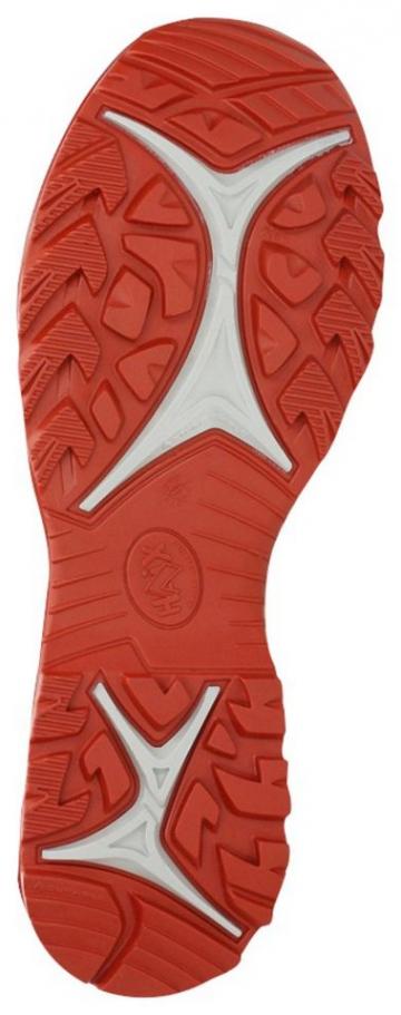 Походная обувь