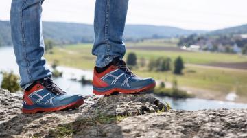 Походная обувь