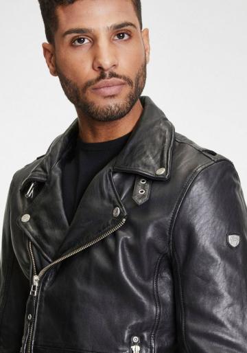 Кожаная куртка 