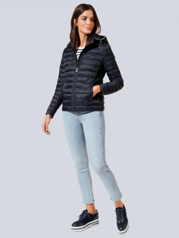 Короткие джинсы