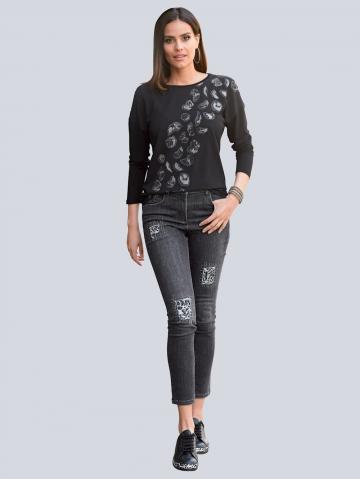 Короткие джинсы