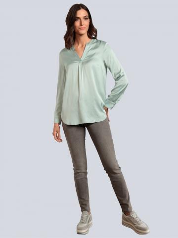 Блузка с длинным рукавом