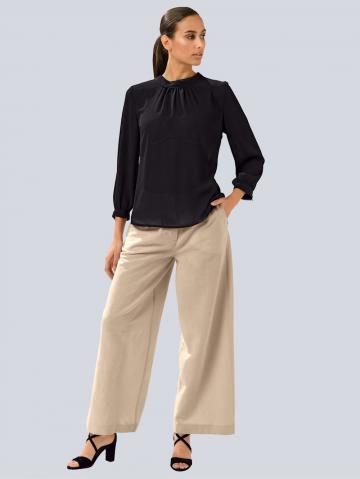 Блузка с длинным рукавом