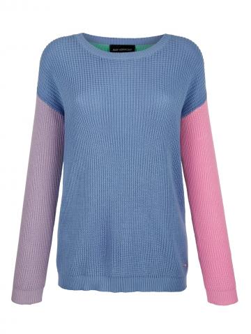 Вязаный пуловер