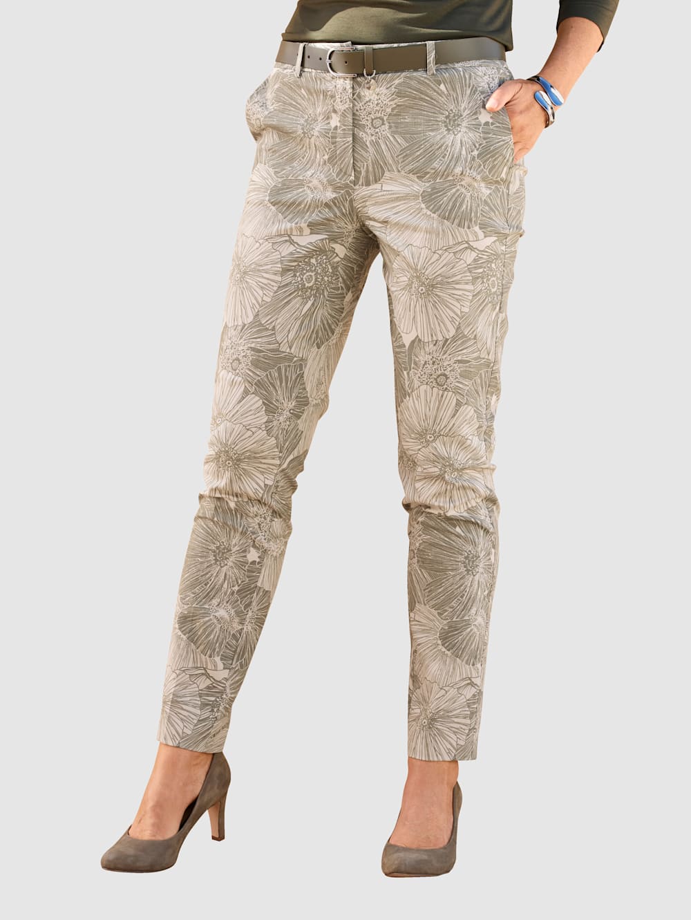 Там штаны. Там штаны. Спортивные штаны с заниженной талией женские. Брюки с принтом женские. Amy vermont amy vermont.