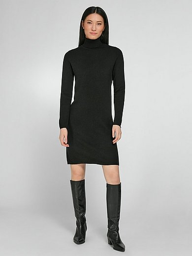 Вязаное платье Вязаное платье