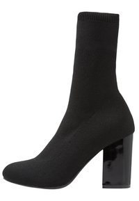 Сапоги Сапоги