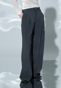 Широкие брюки