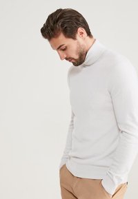 Водолазка Водолазка