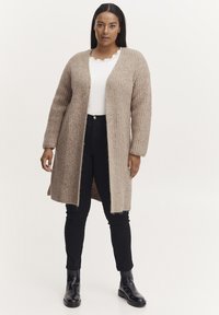 Длинный кардиган Длинный кардиган