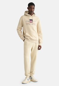 Спортивные штаны Спортивные штаны