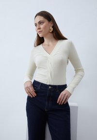 Майка Майка