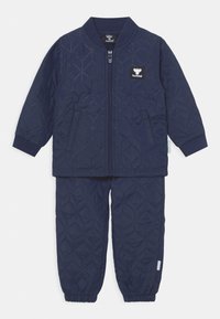 Спортивные штаны Спортивные штаны