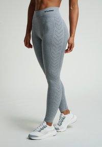 Спортивные штаны