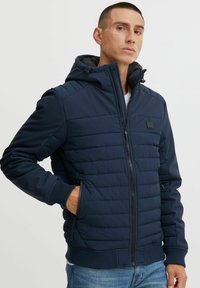 Зимняя куртка Зимняя куртка