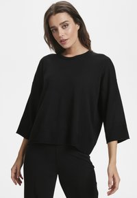 Пуловер с рукавом три четверти Пуловер с рукавом три четверти