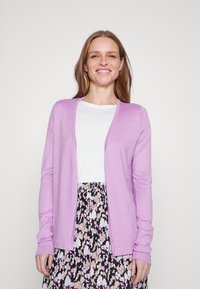 Вязаная кофта Вязаная кофта