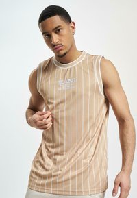 Майка Майка