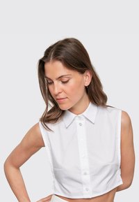 Блузка Блузка