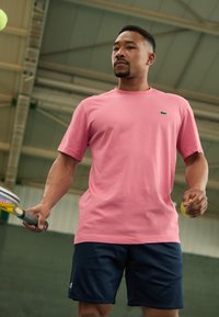 Спортивная майка