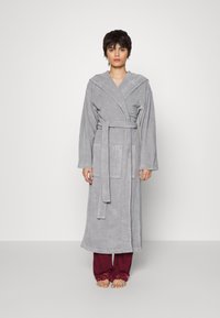 Халат Халат