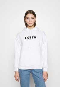 Пуловер с капюшоном