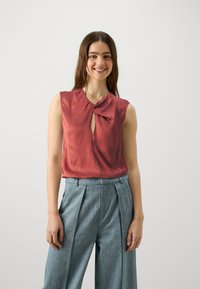 Майка-борцовка Майка-борцовка