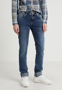 Джинсы Джинсы