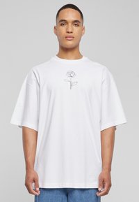 Футболка Футболка