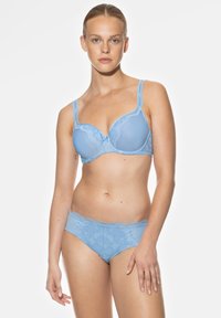 Бюстгальтер на косточках