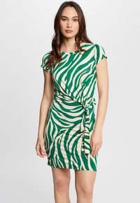 Короткое платье Короткое платье