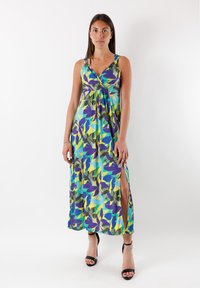 Длинное платье