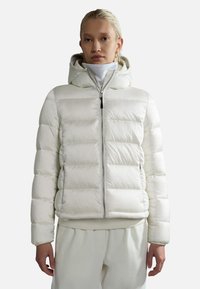 Зимняя куртка Зимняя куртка