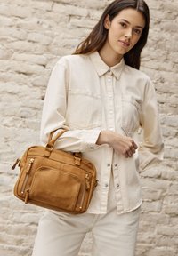 Кожаная сумка