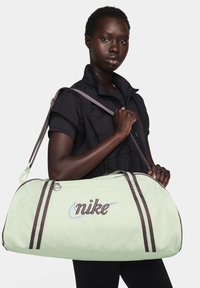 Спортивная сумка