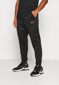 Спортивные штаны Спортивные штаны