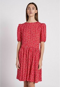 Летнее платье Летнее платье