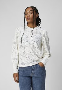 Кружевная блузка Кружевная блузка