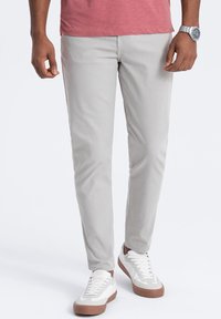 Вельветовые брюки