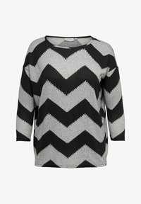 Пуловер с рукавом три четверти