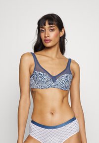 Бюстгальтер